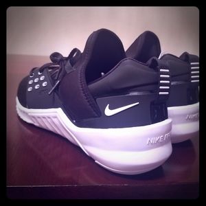 Nike free Metcon size 11.5